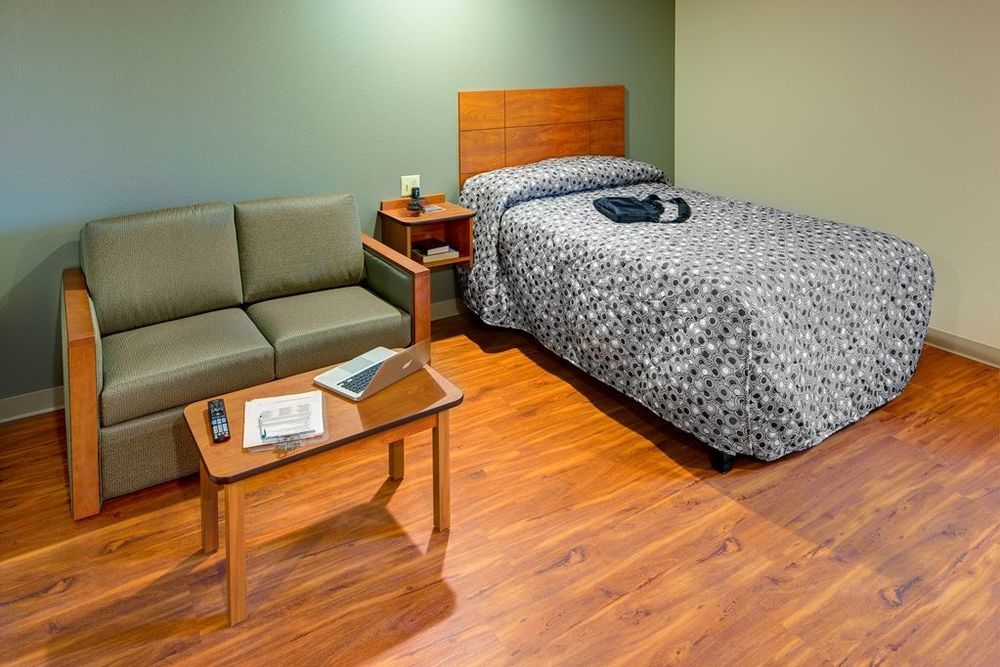 Extended Stay America Select Suites - Wichita - North Room photo